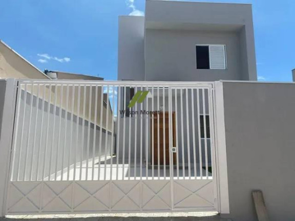 Casa com 3 Quartos à Venda, 100 m²