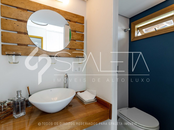 Imagem Casa com 3 Quartos à Venda, em Aldeia Da Serra - Barueri Imagem Casa com 3 Quartos à Venda, em Aldeia Da Serra - Barueri
