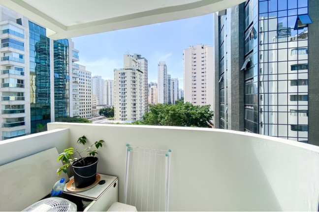 Imagem Apartamento com 2 Quartos à Venda, 60 m² em Moema - São Paulo
