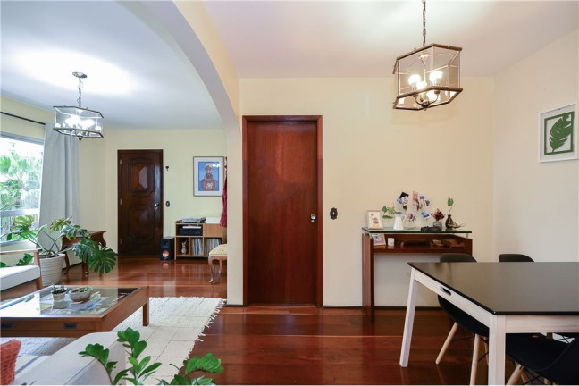 Imagem Imóvel com 3 Quartos à Venda, em Brooklin Paulista - São Paulo Imagem Imóvel com 3 Quartos à Venda, em Brooklin Paulista - São Paulo
