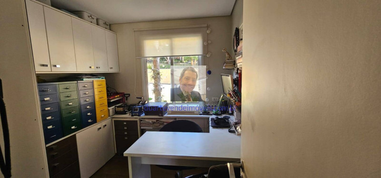 Imagem Casa com 4 Quartos à Venda, 332 m² em Barueri Imagem Casa com 4 Quartos à Venda, 332 m² em Barueri