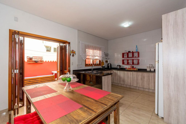 Imagem Casa com 3 Quartos à Venda, 122 m² em São José - Canoas Imagem Casa com 3 Quartos à Venda, 122 m² em São José - Canoas