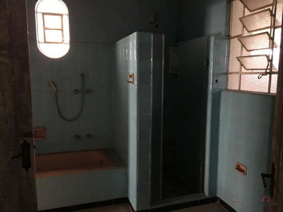 Imagem Sobrado com 3 Quartos para Alugar, 360 m² em Gonzaga - Santos Imagem Sobrado com 3 Quartos para Alugar, 360 m² em Gonzaga - Santos