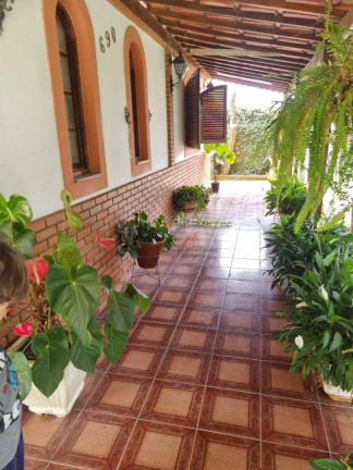 Imagem Chácara com 4 Quartos para Alugar, 800 m² em Bairro Canedos - Piracaia Imagem Chácara com 4 Quartos para Alugar, 800 m² em Bairro Canedos - Piracaia