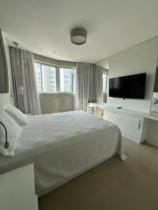 Imagem Apartamento com 3 Quartos à Venda, 118 m² em Centro - Balneário Camboriú