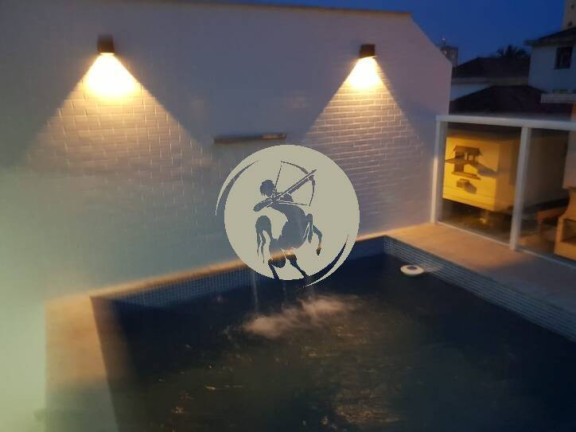 Casa com 3 Quartos à Venda, 146 m² em Ponta Da Praia - Santos