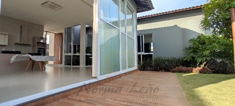 Imagem Imóvel com 4 Quartos à Venda, 230 m² em Olhos D'água - Barra Dos Coqueiros Imagem Imóvel com 4 Quartos à Venda, 230 m² em Olhos D'água - Barra Dos Coqueiros