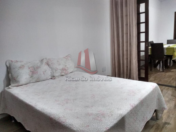 Imagem Imóvel com 3 Quartos à Venda, 400 m² em Peró - Cabo Frio Imagem Imóvel com 3 Quartos à Venda, 400 m² em Peró - Cabo Frio