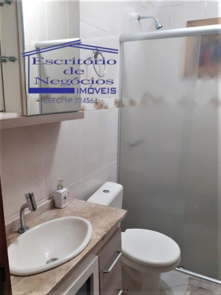 Imagem Casa com 2 Quartos à Venda, 112 m² em Hípica - Porto Alegre Imagem Casa com 2 Quartos à Venda, 112 m² em Hípica - Porto Alegre