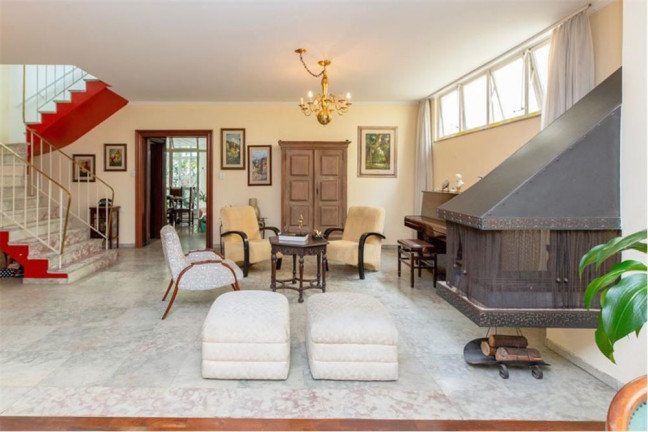 Imagem Casa com 7 Quartos à Venda, 341 m² em Granja Julieta - São Paulo Imagem Casa com 7 Quartos à Venda, 341 m² em Granja Julieta - São Paulo