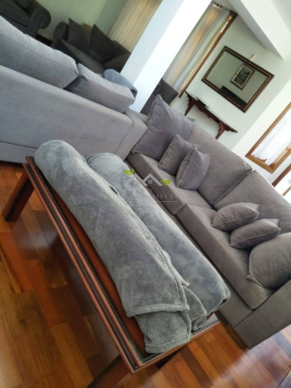 Imagem Casa com 4 Quartos à Venda, 257 m² em Alto Do Capivari - Campos Do Jordão Imagem Casa com 4 Quartos à Venda, 257 m² em Alto Do Capivari - Campos Do Jordão