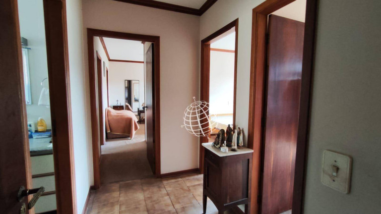 Imagem Casa com 3 Quartos à Venda, 264 m² em Nova Gardênia - Atibaia Imagem Casa com 3 Quartos à Venda, 264 m² em Nova Gardênia - Atibaia