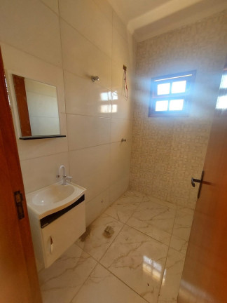 Imagem Casa com 2 Quartos à Venda, 50 m² em Jardim Savoy - Itanhaém