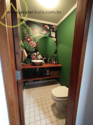 Imagem Casa com 3 Quartos à Venda, 241 m² em Parque Petrópolis - Mairiporã Imagem Casa com 3 Quartos à Venda, 241 m² em Parque Petrópolis - Mairiporã