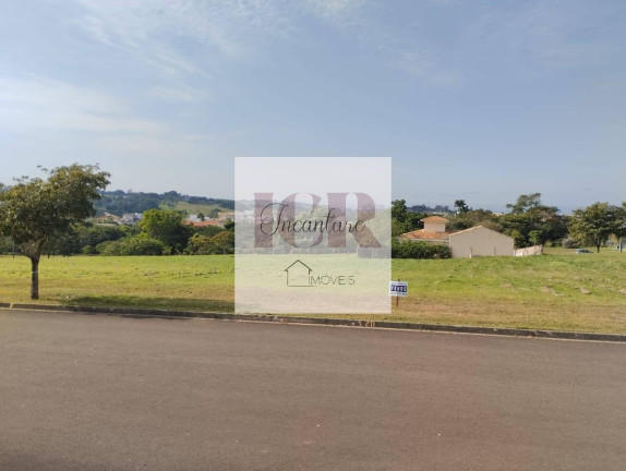 Terreno em Condomínio à Venda, 1.100 m² em Araçoiaba Da Serra
