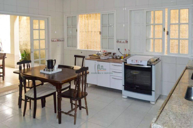 Imagem Casa com 6 Quartos à Venda ou Locação, 507 m² em São Francisco - Niterói Imagem Casa com 6 Quartos à Venda ou Locação, 507 m² em São Francisco - Niterói