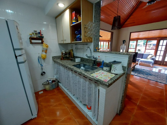 Imagem Casa com 5 Quartos à Venda, 132 m² em Albuquerque - Teresópolis