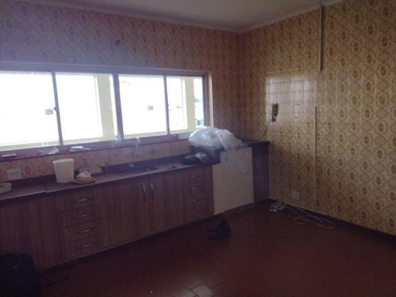 Imagem Casa com 3 Quartos para Alugar, 252 m² em Centro - Suzano