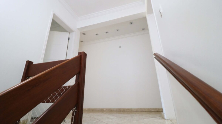 Imagem Casa de Condomínio com 3 Quartos à Venda, 168 m² em Jardim Virginia Bianca - São Paulo