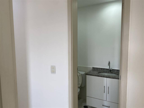 Imagem Apartamento com 3 Quartos para Alugar, 72 m² em Jardim Tupanci - Barueri