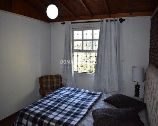 Imagem Casa com 4 Quartos à Venda, 195 m² em Região De Capivari - Campos Do Jordão Imagem Casa com 4 Quartos à Venda, 195 m² em Região De Capivari - Campos Do Jordão