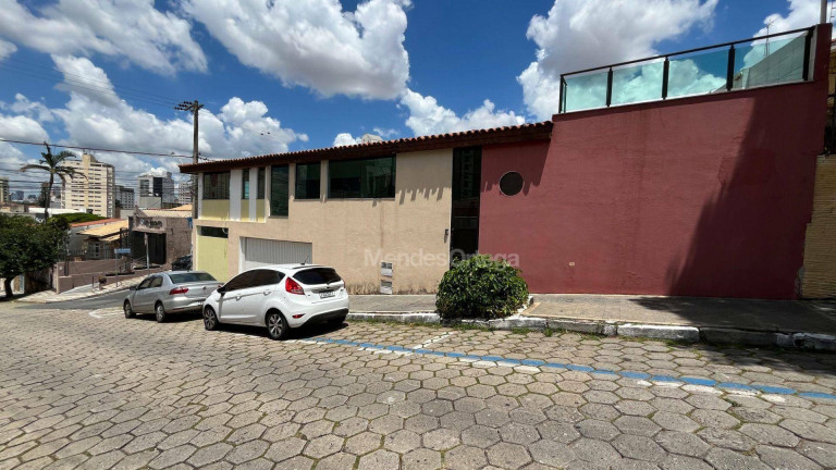Imagem Casa com 3 Quartos para Alugar, 375 m² em Centro - Sorocaba Imagem Casa com 3 Quartos para Alugar, 375 m² em Centro - Sorocaba