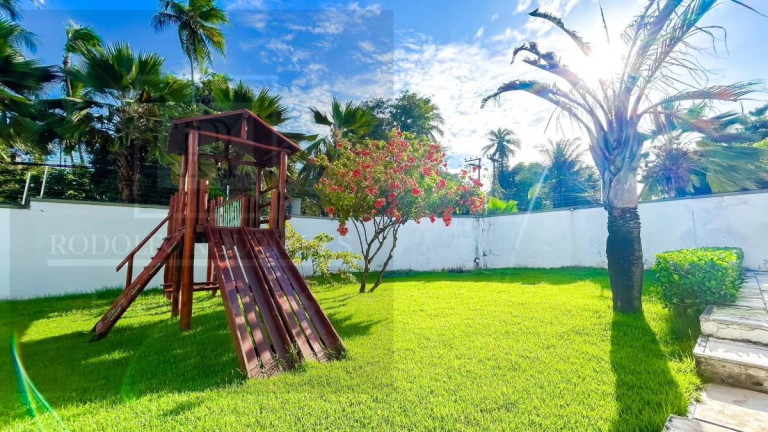 Casa de Condomínio com 4 Quartos à Venda, 134 m² em Lagoa Redonda - Fortaleza