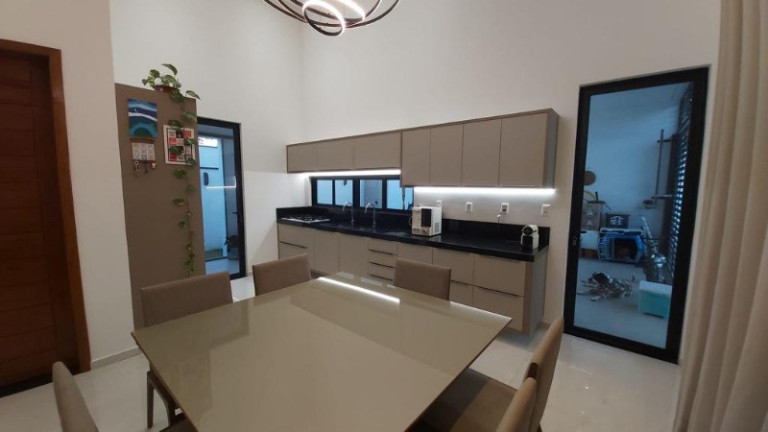 Imagem Casa com 3 Quartos à Venda, 140 m² em Ponta Negra - Manaus Imagem Casa com 3 Quartos à Venda, 140 m² em Ponta Negra - Manaus