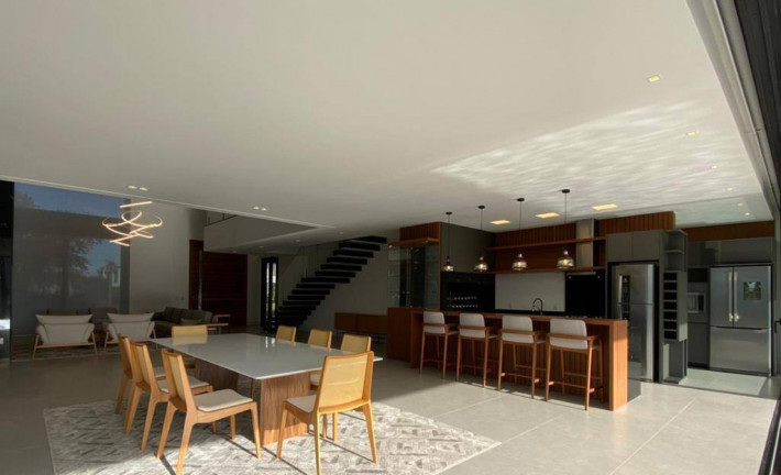 Imagem Casa com 5 Quartos à Venda, 350 m² em Centro - Xangri-lá Imagem Casa com 5 Quartos à Venda, 350 m² em Centro - Xangri-lá