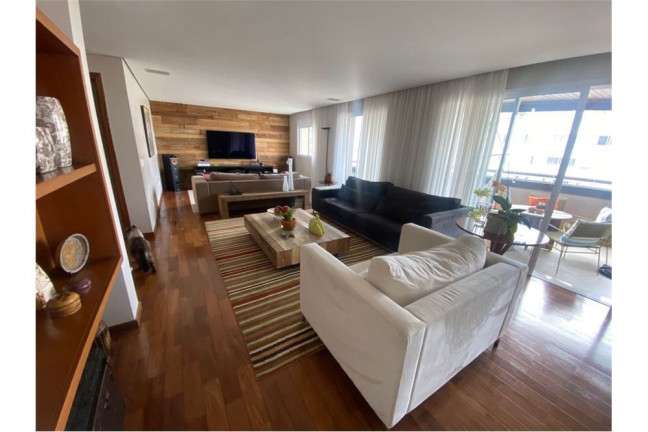 Imagem Apartamento com 3 Quartos à Venda, 200 m² em Moema - São Paulo Imagem Apartamento com 3 Quartos à Venda, 200 m² em Moema - São Paulo