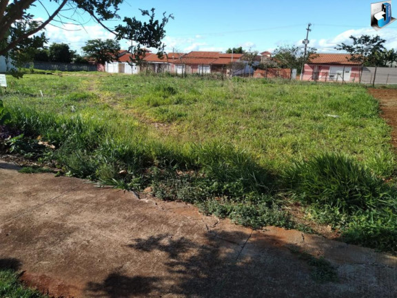 Imagem Terreno à Venda, 250 m² em Centro - Quadra Imagem Terreno à Venda, 250 m² em Centro - Quadra
