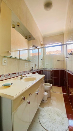 Imagem Sobrado com 4 Quartos à Venda, 248 m² em Vila Cordeiro - São Paulo Imagem Sobrado com 4 Quartos à Venda, 248 m² em Vila Cordeiro - São Paulo