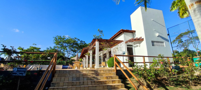 Imagem Casa com 5 Quartos à Venda, 218 m² em Estrada Do Coco - Lauro De Freitas Imagem Casa com 5 Quartos à Venda, 218 m² em Estrada Do Coco - Lauro De Freitas