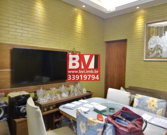 Imagem Casa com 2 Quartos à Venda, 65 m² em Olaria - Rio De Janeiro