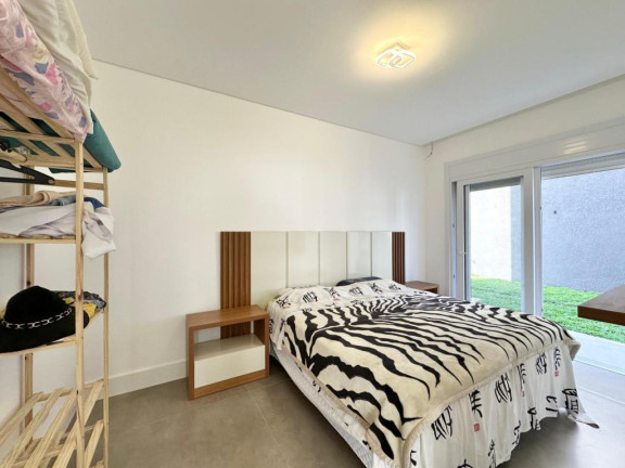 Imagem Casa com 4 Quartos à Venda, 250 m² em Capão Novo - Capao Da Canoa Imagem Casa com 4 Quartos à Venda, 250 m² em Capão Novo - Capao Da Canoa