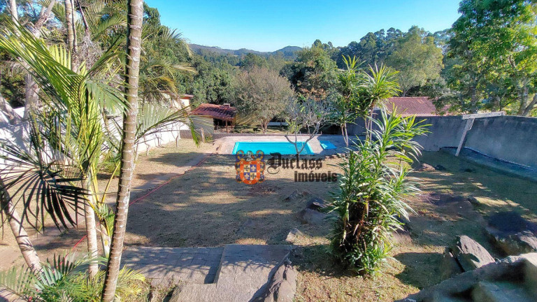 Chácara com 3 Quartos à Venda, 1.100 m² em Corumbá - Mairiporã