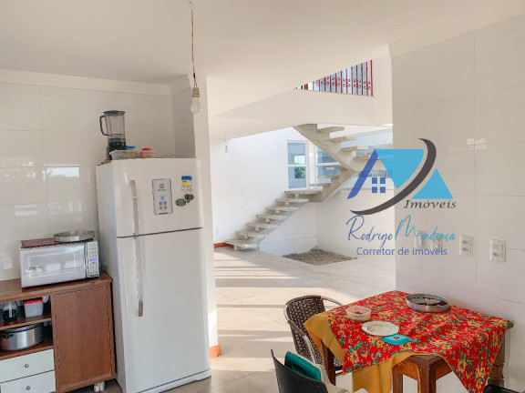 Imagem Casa com 4 Quartos à Venda, 260 m² em Portão - Lauro De Freitas Imagem Casa com 4 Quartos à Venda, 260 m² em Portão - Lauro De Freitas