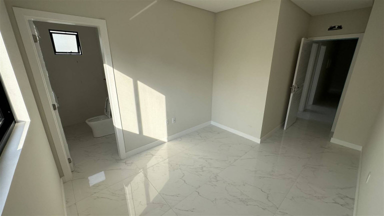 Imagem Apartamento com 3 Quartos à Venda, 100 m² em Meia Praia - Itapema Imagem Apartamento com 3 Quartos à Venda, 100 m² em Meia Praia - Itapema