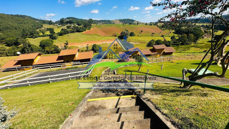 Imagem Chácara com 11 Quartos à Venda, 20 m² em Zona Rural - Piracaia Imagem Chácara com 11 Quartos à Venda, 20 m² em Zona Rural - Piracaia
