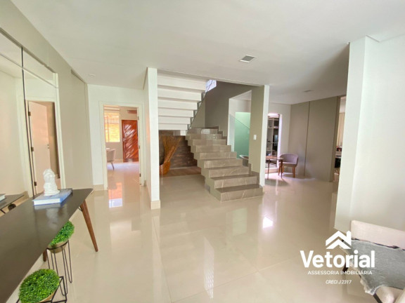 Imagem Sobrado com 4 Quartos à Venda,  em Renato Gonçalves - Barreiras