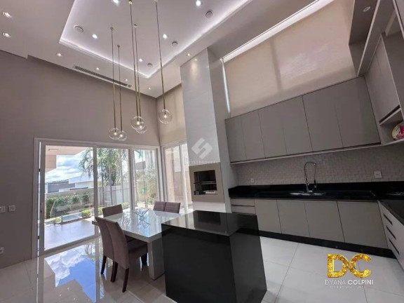Imagem Casa de Condomínio com 3 Quartos à Venda, 225 m² em Ribeirão Do Lipa - Cuiabá Imagem Casa de Condomínio com 3 Quartos à Venda, 225 m² em Ribeirão Do Lipa - Cuiabá