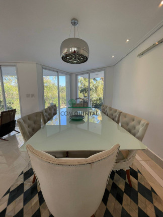 Imagem Casa com 4 Quartos à Venda, 1 m² em Granja Vianna - Cotia Imagem Casa com 4 Quartos à Venda, 1 m² em Granja Vianna - Cotia