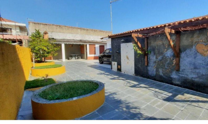Imagem Casa com 4 Quartos à Venda, 479 m² em Florida - Peruíbe Imagem Casa com 4 Quartos à Venda, 479 m² em Florida - Peruíbe