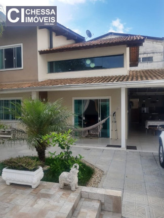 Imagem Sobrado com 3 Quartos à Venda, 300 m² em Ressacada - Itajaí Imagem Sobrado com 3 Quartos à Venda, 300 m² em Ressacada - Itajaí