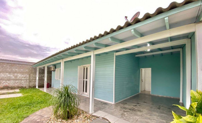 Imagem Casa com 3 Quartos à Venda, 220 m² em Zona Nova - Capão Da Canoa Imagem Casa com 3 Quartos à Venda, 220 m² em Zona Nova - Capão Da Canoa