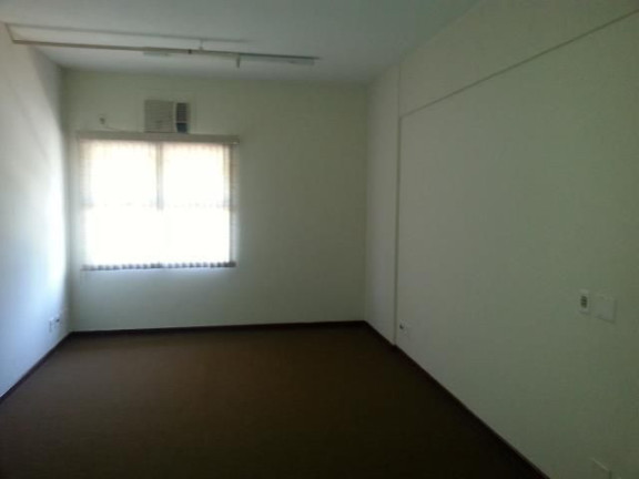 Sala Comercial à Venda ou Locação, 35 m² em Jardim Guanabara - Campinas