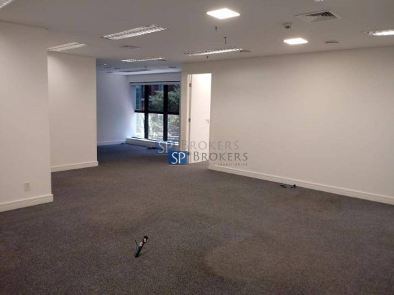 Sala Comercial para Alugar, 304 m² em Itaim Bibi - São Paulo