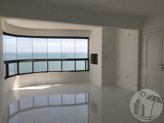 Imagem Apartamento com 3 Quartos à Venda, 110 m² em Centro - Balneário Camboriú Imagem Apartamento com 3 Quartos à Venda, 110 m² em Centro - Balneário Camboriú