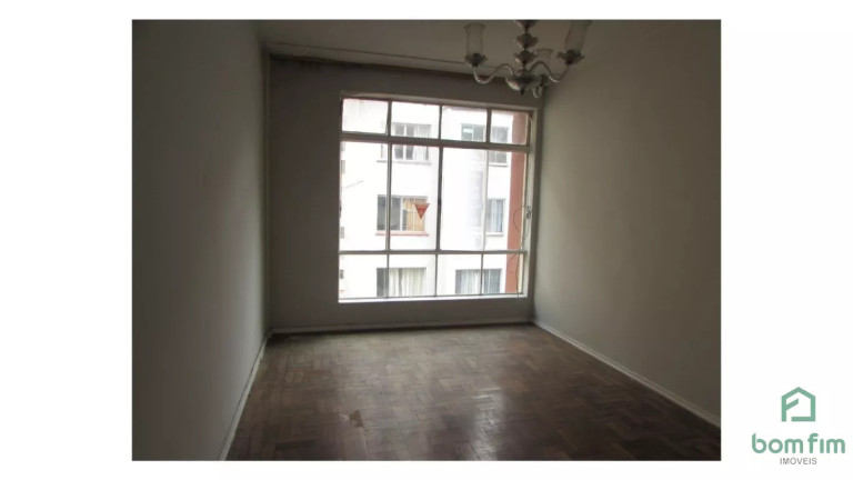 Imagem Apartamento com 3 Quartos para Alugar, 90 m² em Centro Histórico - Porto Alegre Imagem Apartamento com 3 Quartos para Alugar, 90 m² em Centro Histórico - Porto Alegre