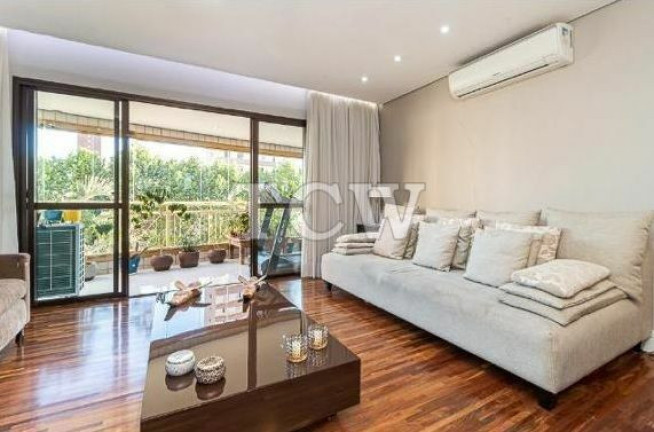 Imagem Apartamento com 3 Quartos à Venda, 167 m² em Aclimação - São Paulo Imagem Apartamento com 3 Quartos à Venda, 167 m² em Aclimação - São Paulo